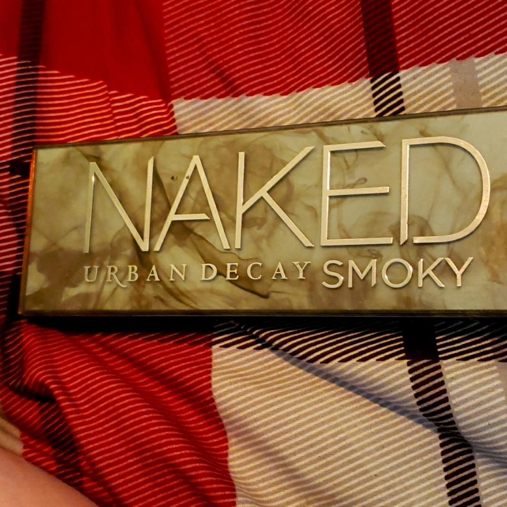 Naked urban decay smoky